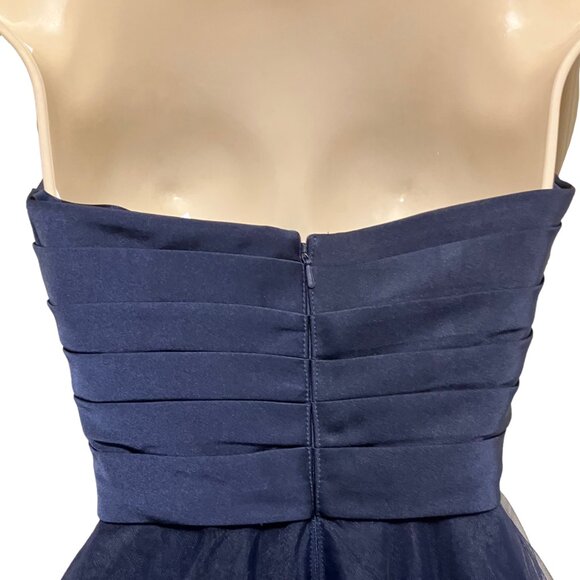 La Femme Fashions Strapless Cocktail Dress Size: 0 - Picture 5 of 9